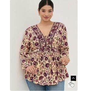Torrid Babydoll Rayon Crepe Embroidered Lace-Up Top Size: 3
